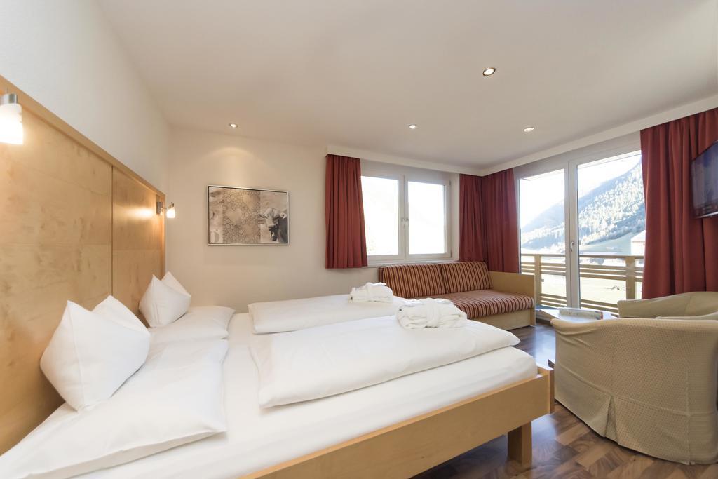 Hotel Garni Passeier Ischgl Buitenkant foto