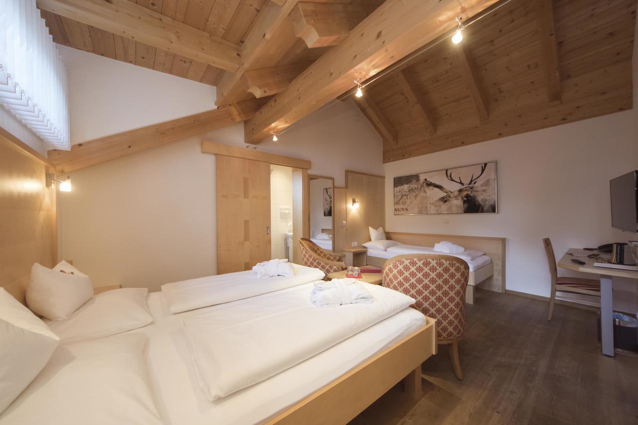 Hotel Garni Passeier Ischgl Buitenkant foto